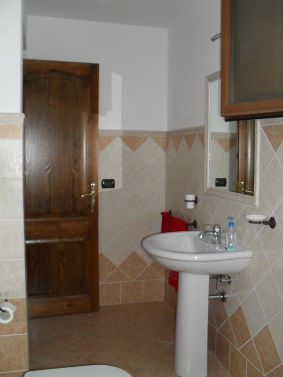 Casa Elena Appartement Cala Gonone Kamer foto