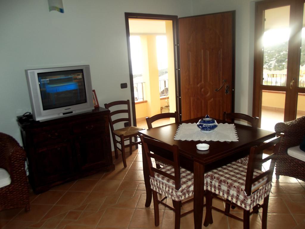 Casa Elena Appartement Cala Gonone Kamer foto