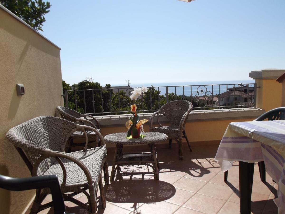 Casa Elena Appartement Cala Gonone Buitenkant foto