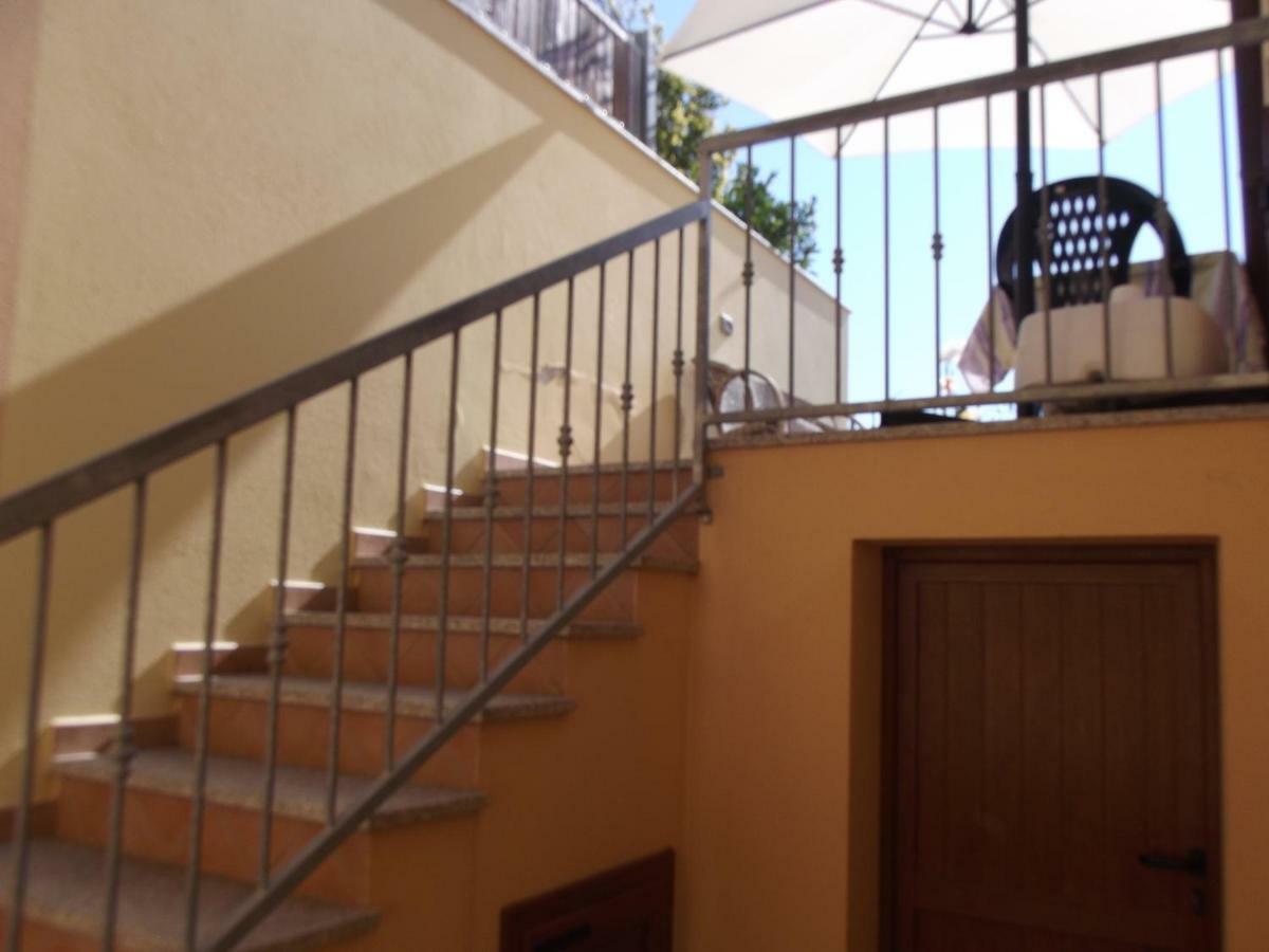 Casa Elena Appartement Cala Gonone Buitenkant foto
