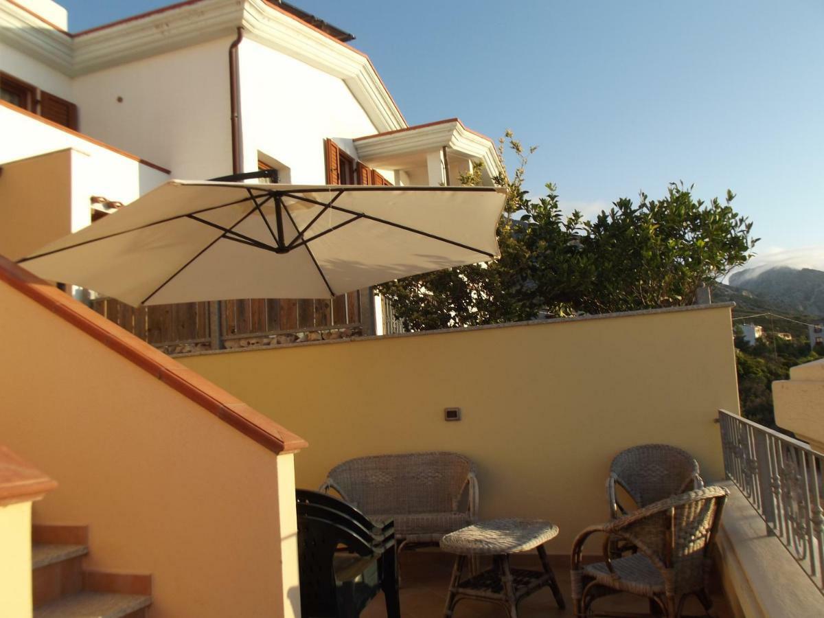 Casa Elena Appartement Cala Gonone Buitenkant foto